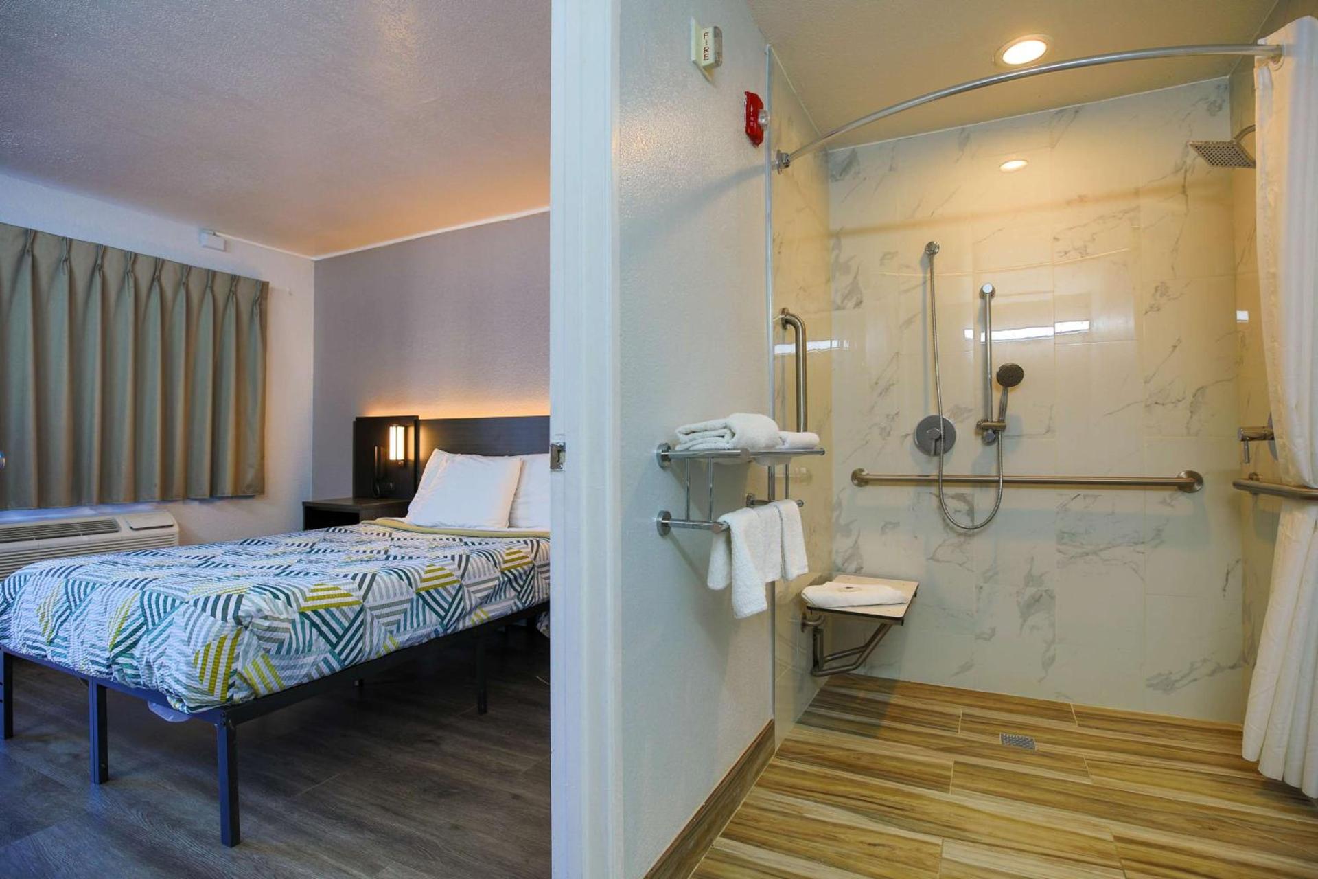 Motel 6-Sacramento, CA - Old Sacramento North photo 56