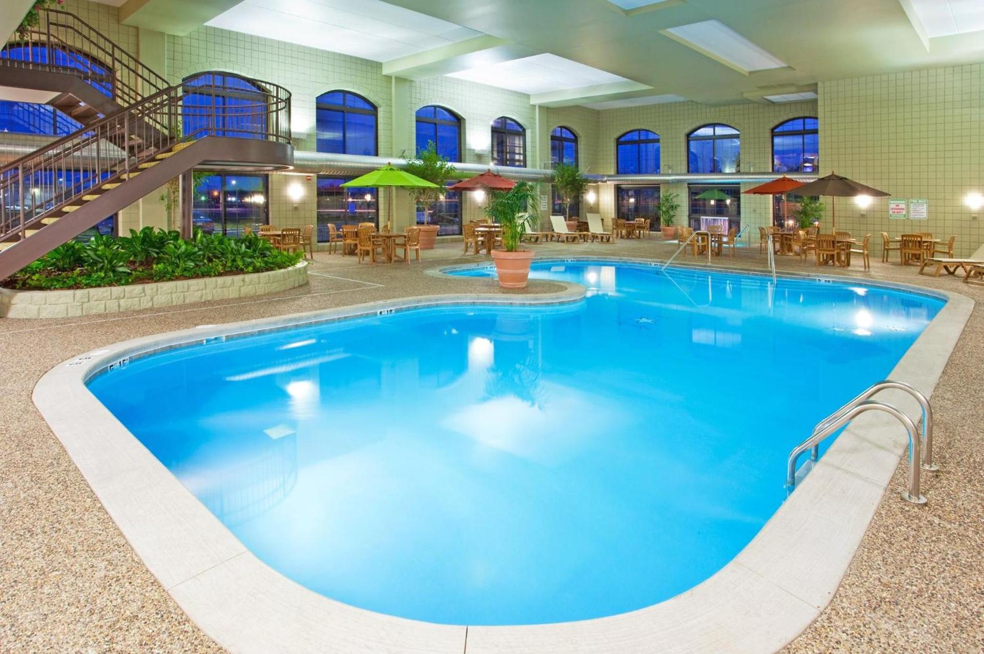 Holiday Inn Midland by IHG photo 2