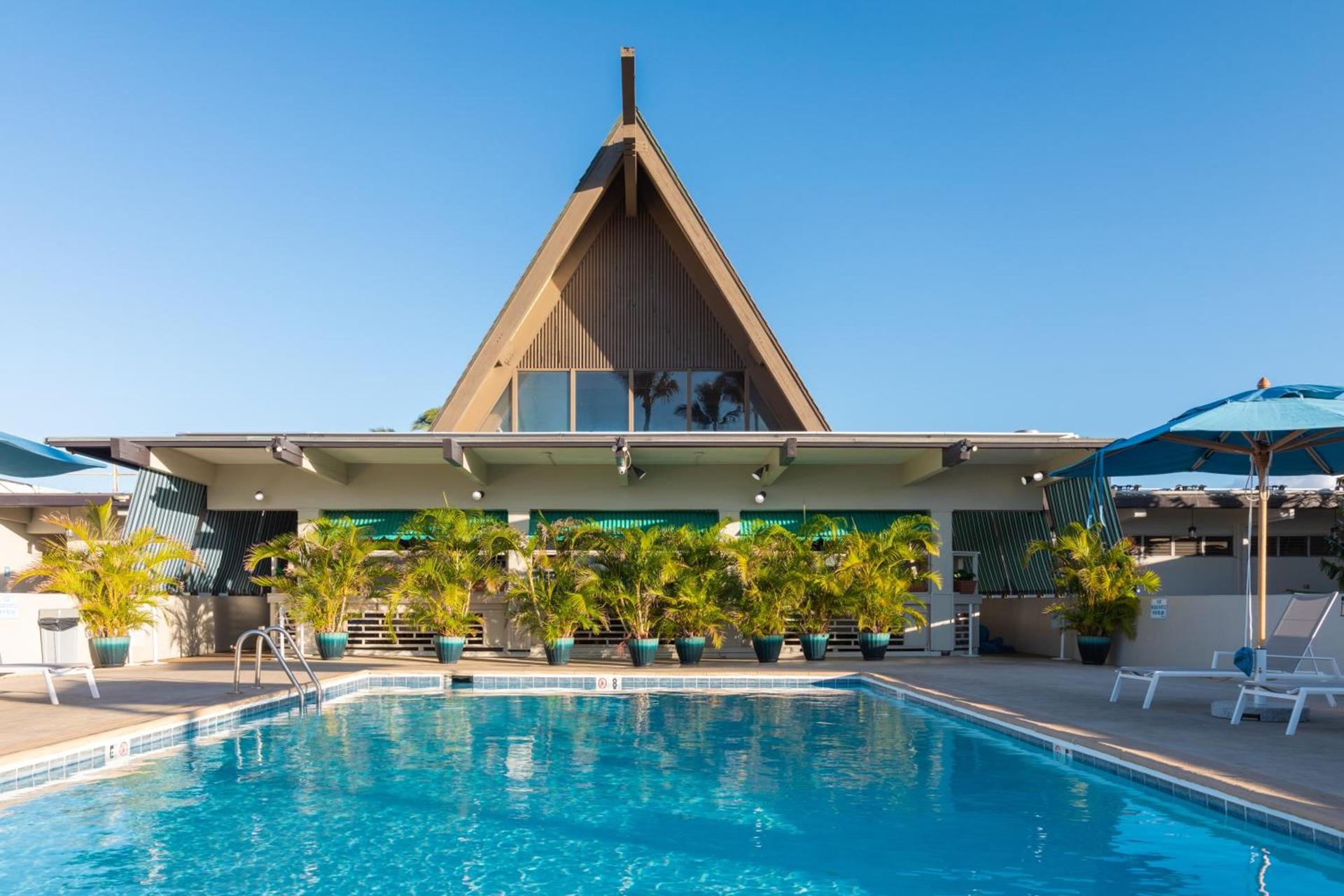 Maui Beach Hotel photo 3