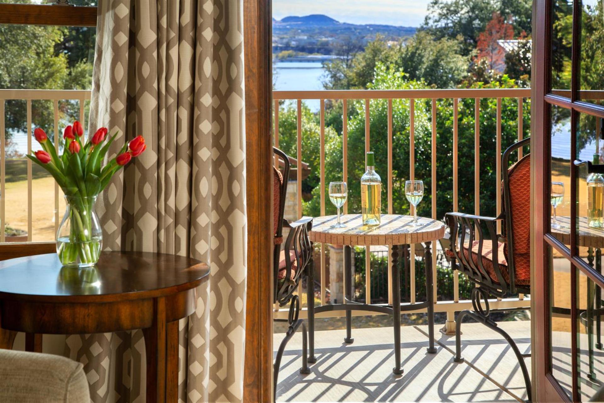 Inn on Lake Granbury a Boutique Hotel photo 44