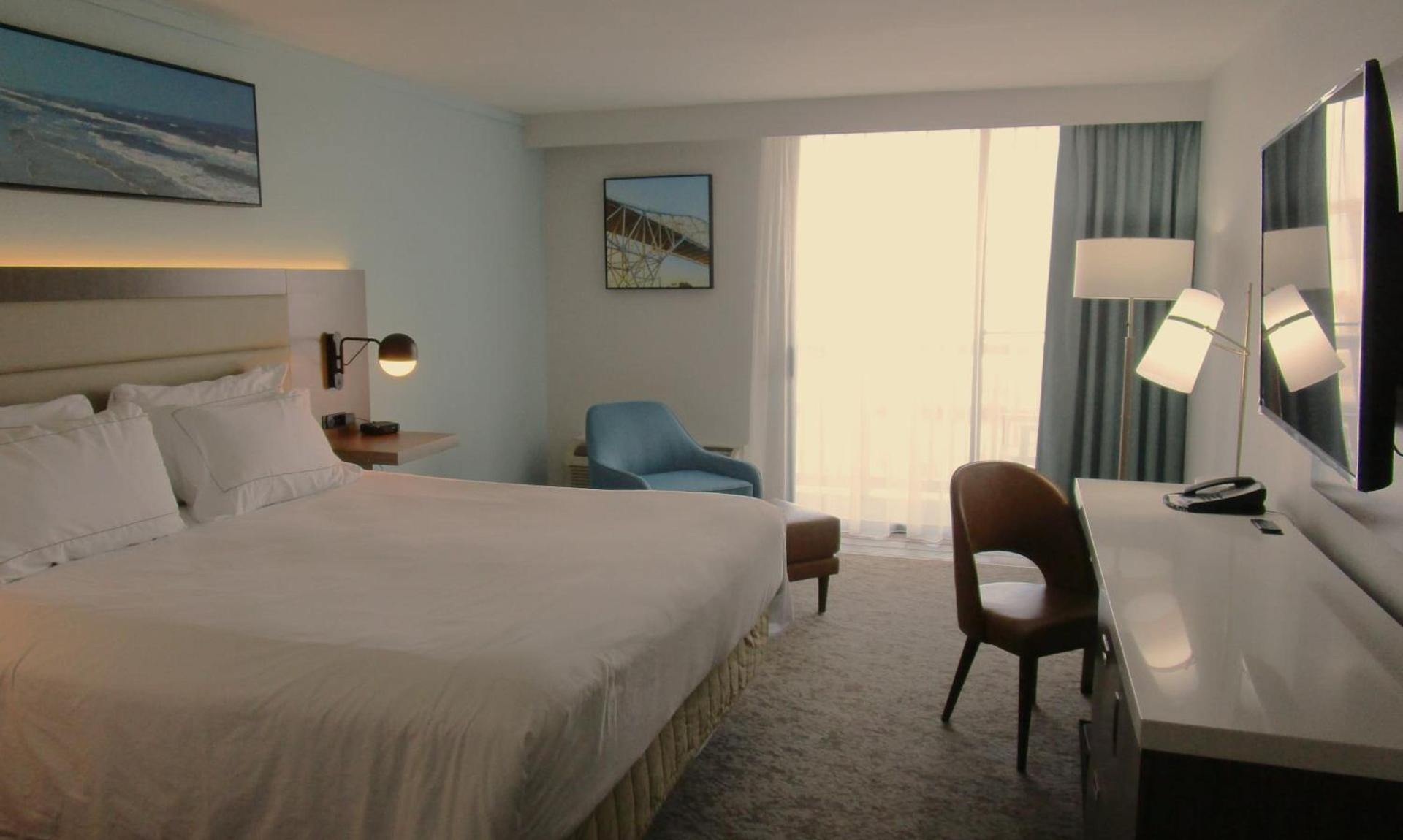 DoubleTree by Hilton Corpus Christi Beachfront photo 70