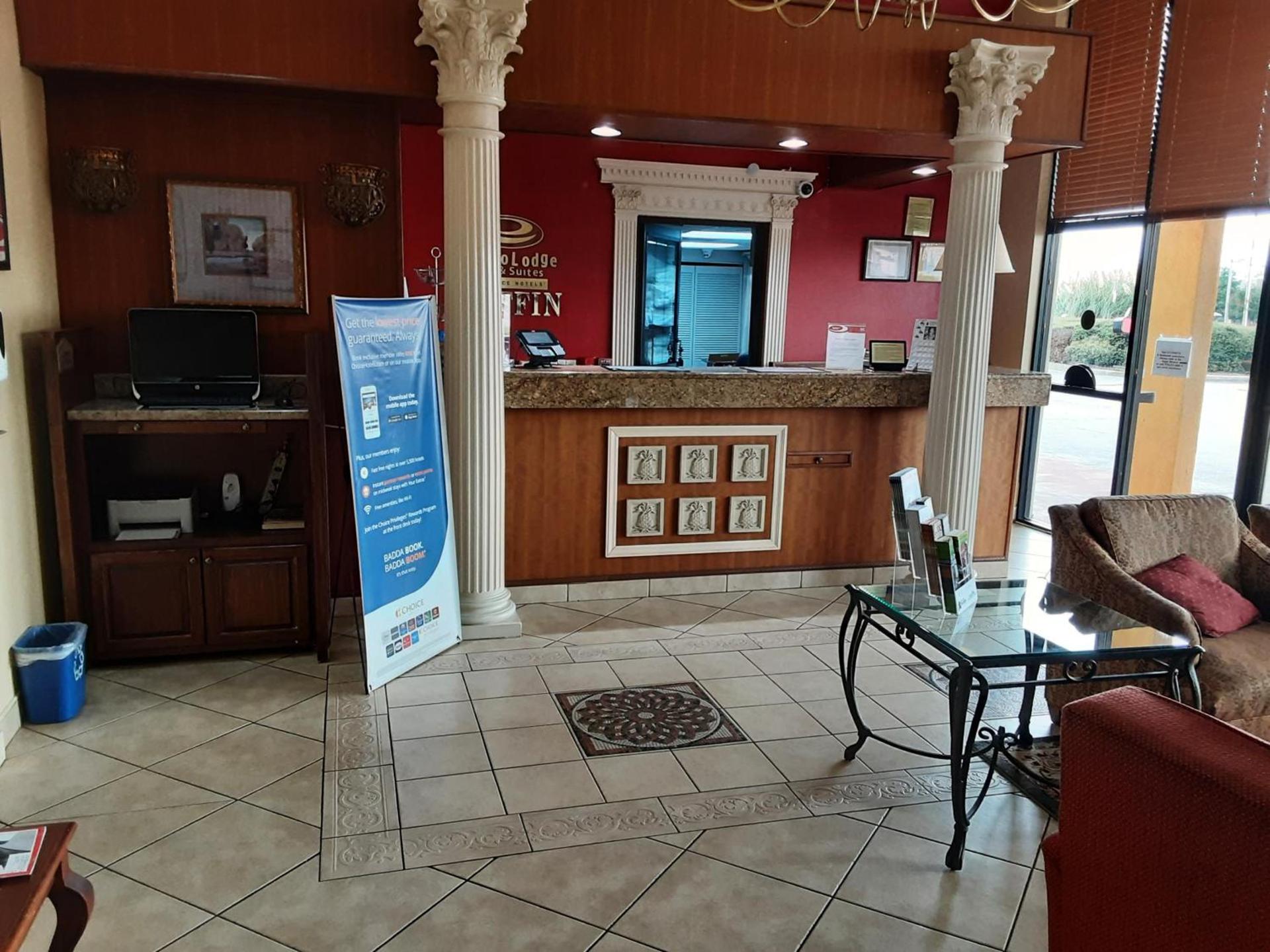 Econo Lodge Inn & Suites Griffin North photo 23