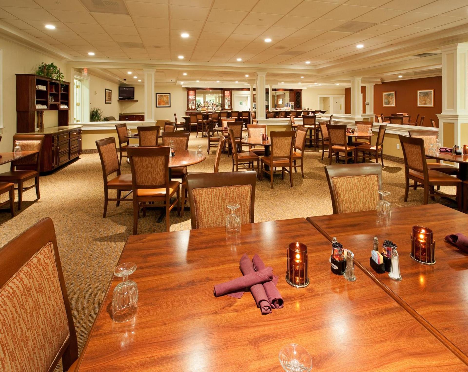 Holiday Inn Redding by IHG photo 19