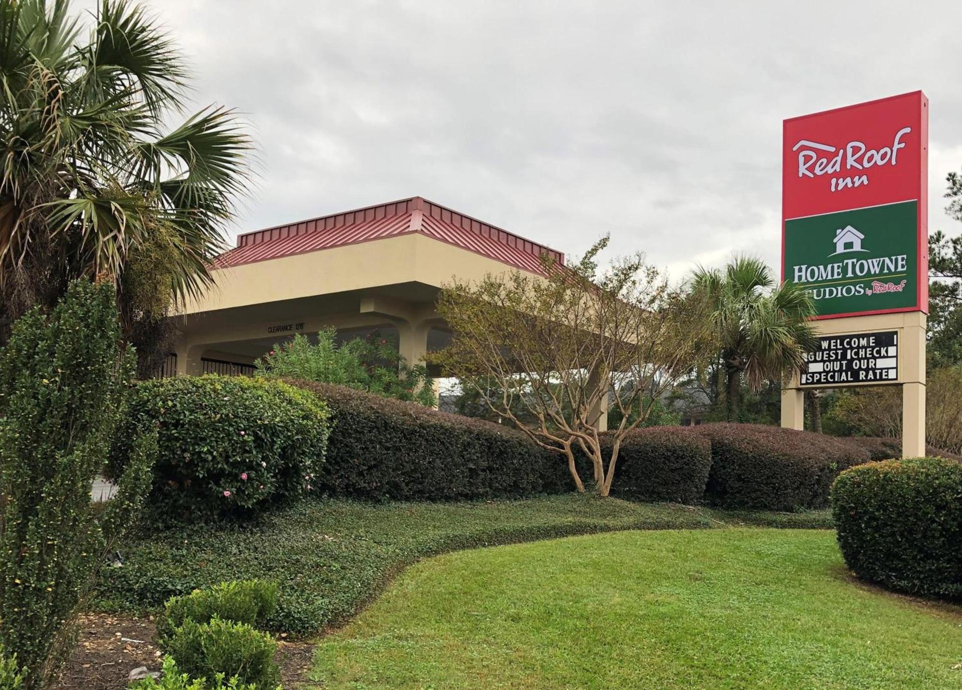 HomeTowne Studios by Red Roof Augusta photo 5