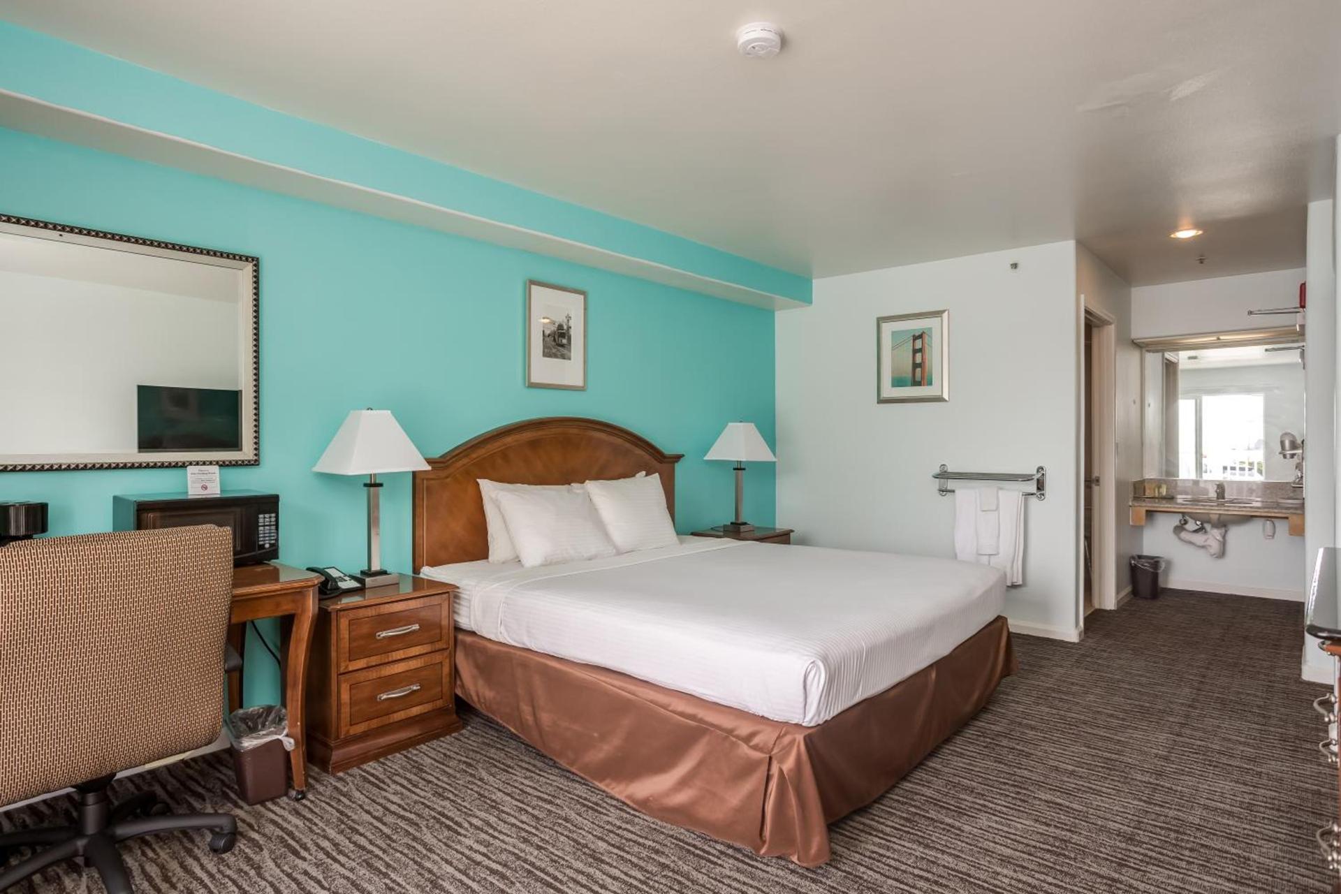 Pacifica Beach Hotel photo 49