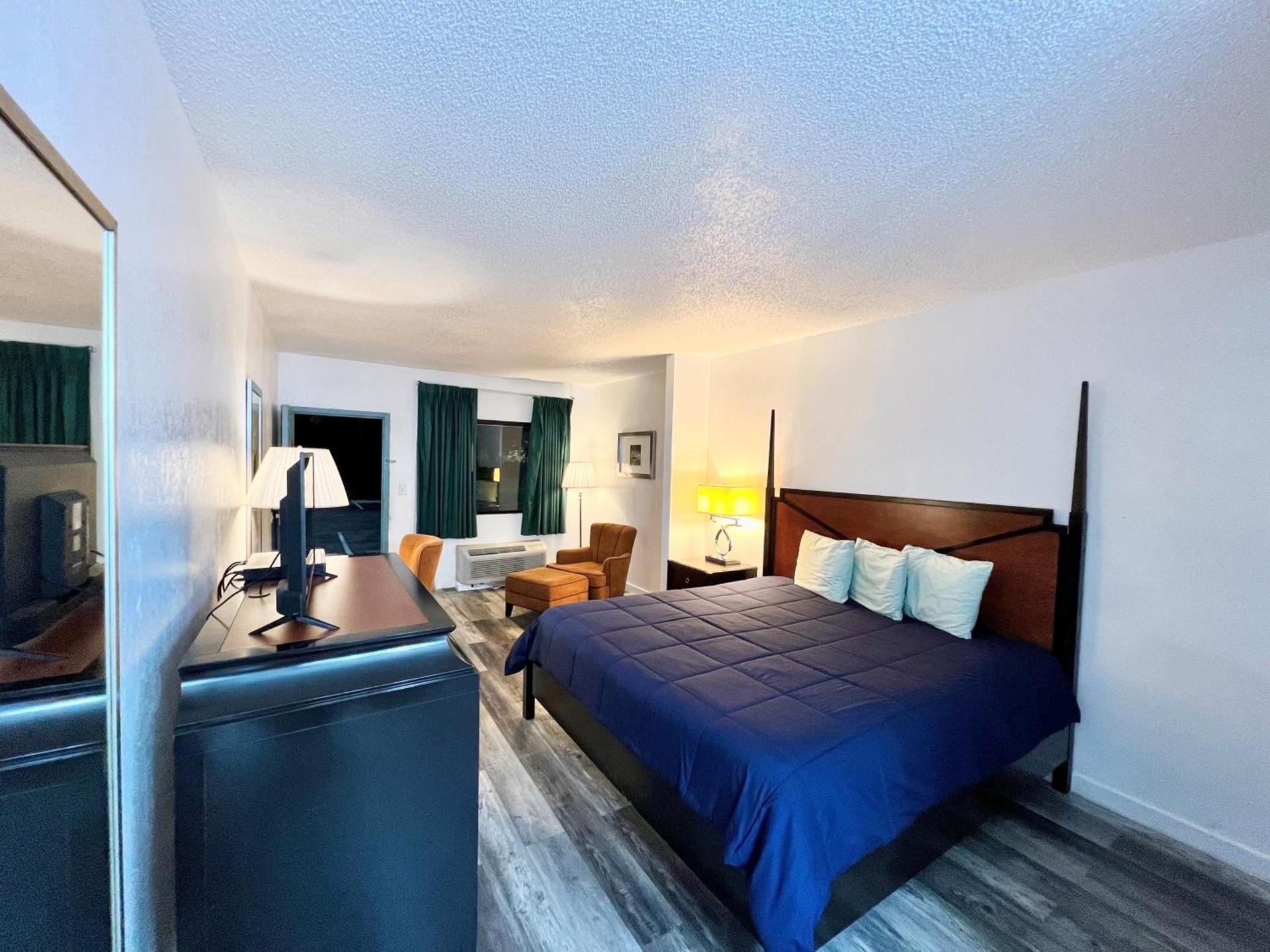Bayou Inn & Suites photo 4