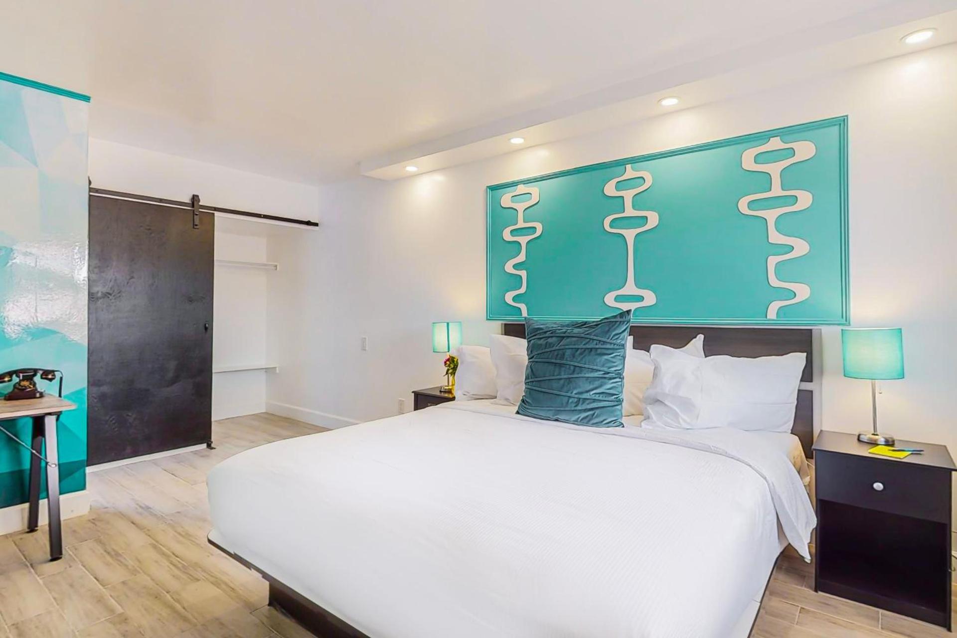 Hotel ZAZZ photo 8