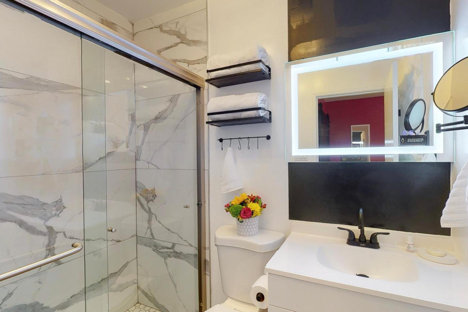 Hotel ZAZZ photo 21