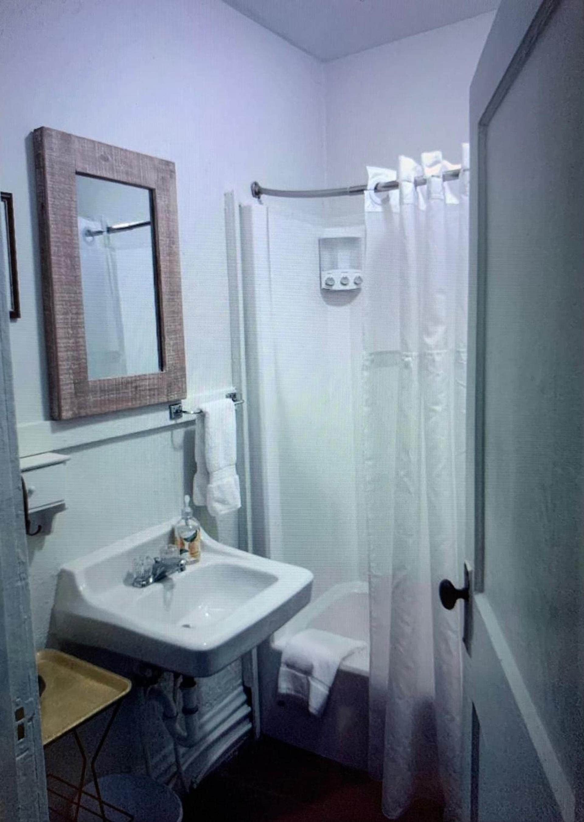 Hotel Whiting photo 31
