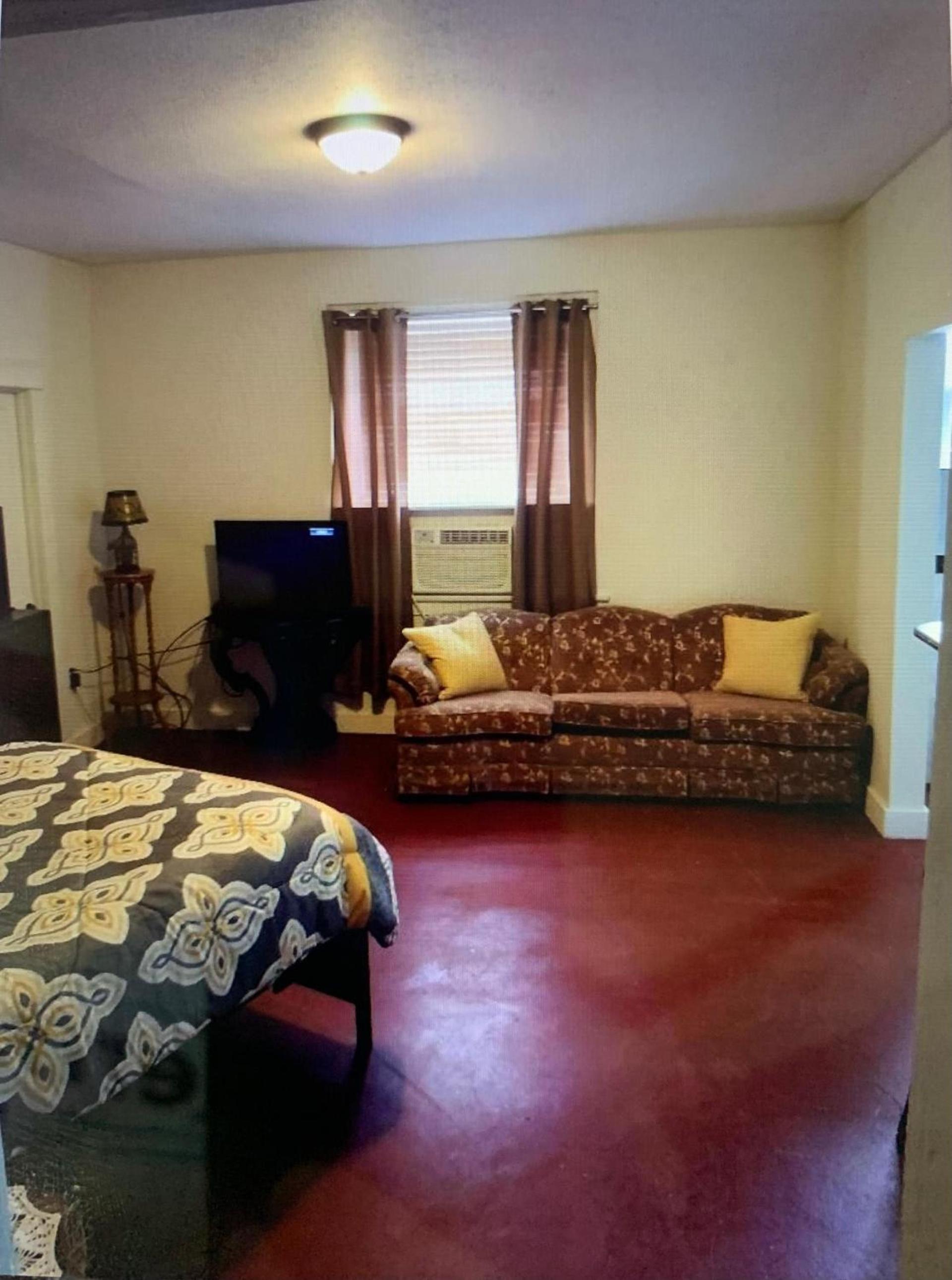 Hotel Whiting photo 29
