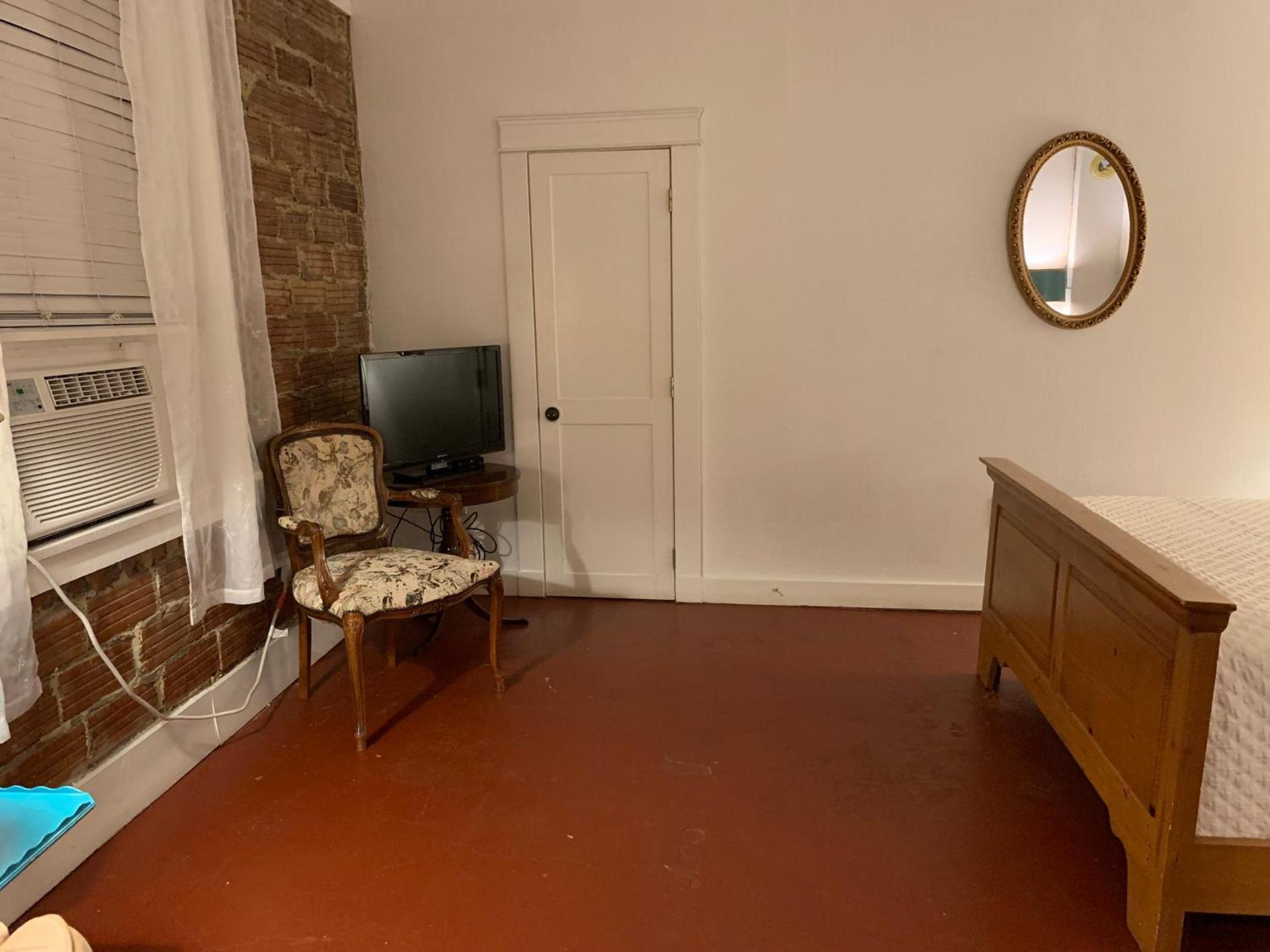 Hotel Whiting photo 43