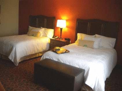 Hampton Inn & Suites Cincinnati / Uptown - University Area photo 42