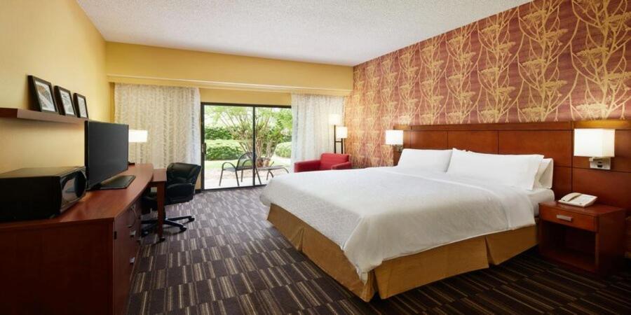 Holiday Inn Express Tifton by IHG photo 4