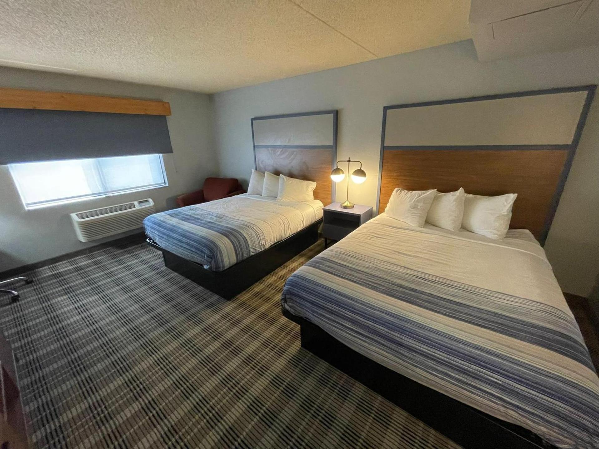 AmericInn by Wyndham Sayre photo 71