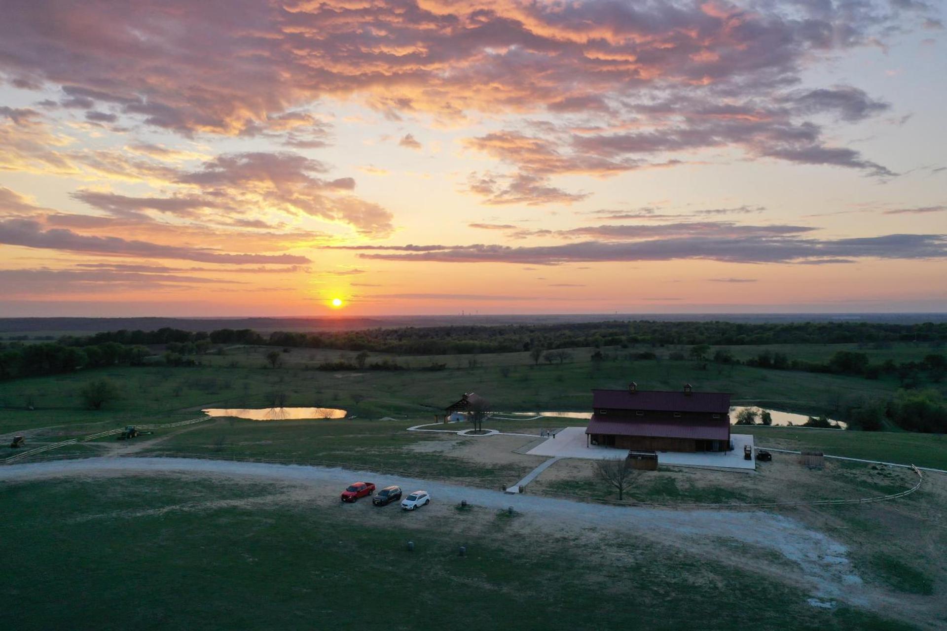 Blue Hills Ranch photo 19