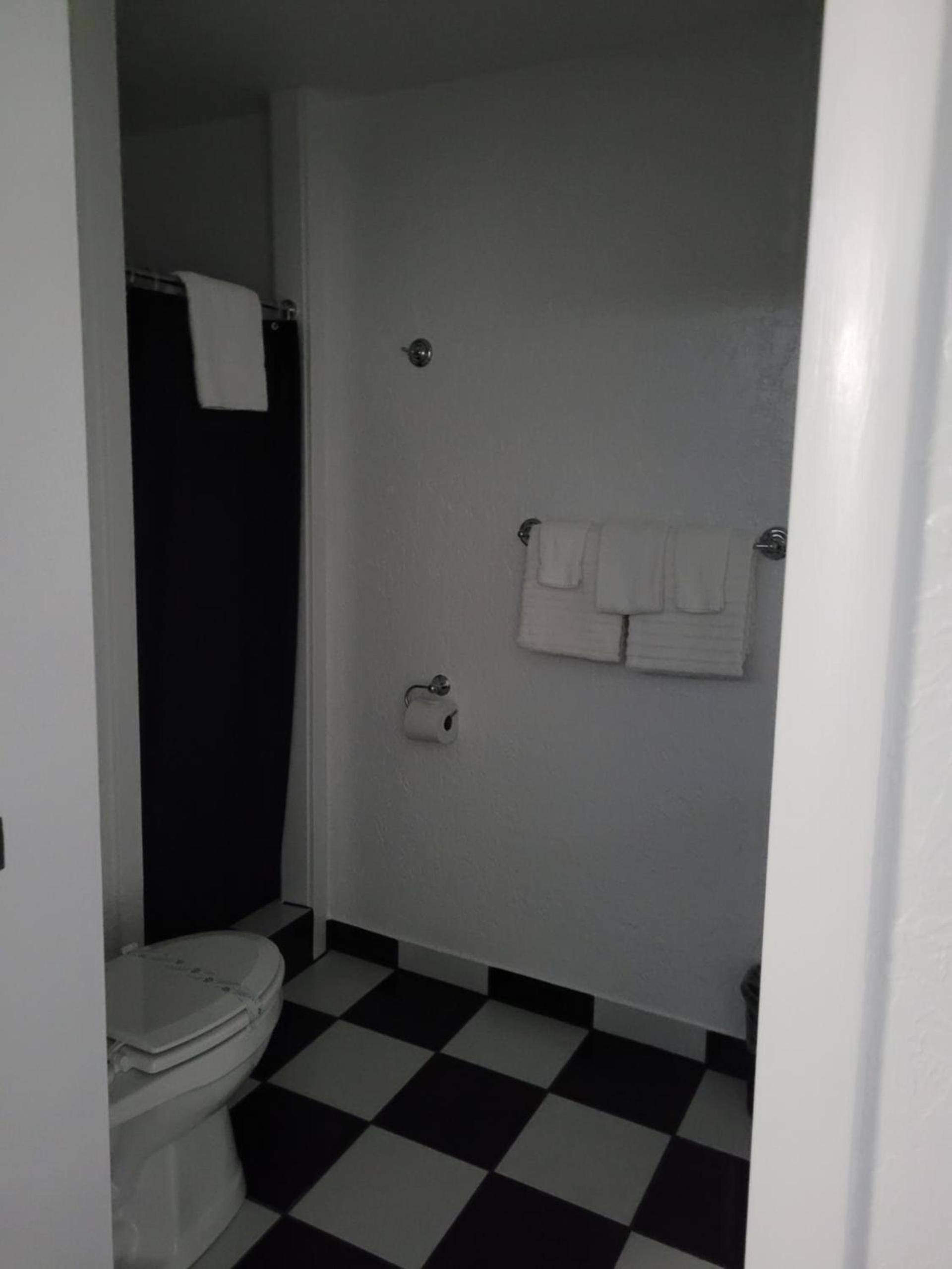 Rocket Motel photo 29