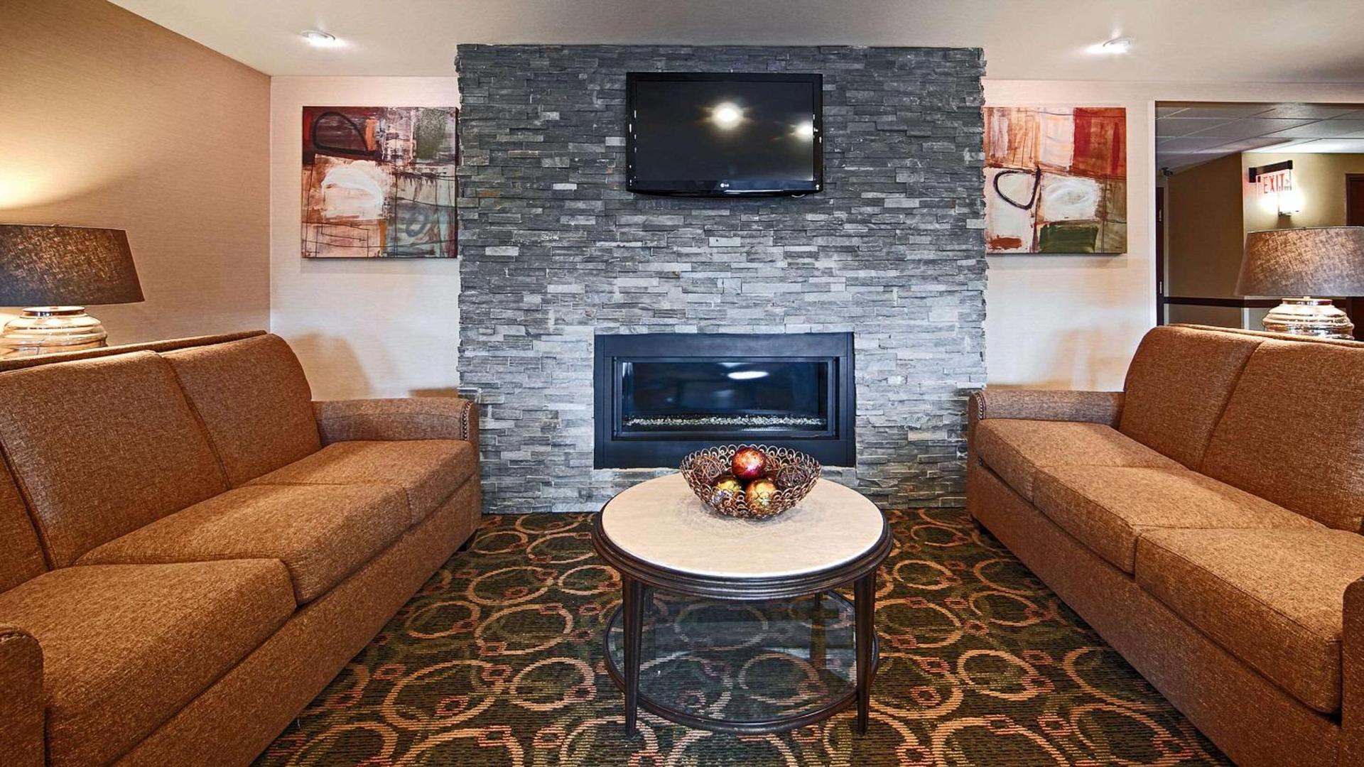 Comfort Inn & Suites Copley Akron photo 4