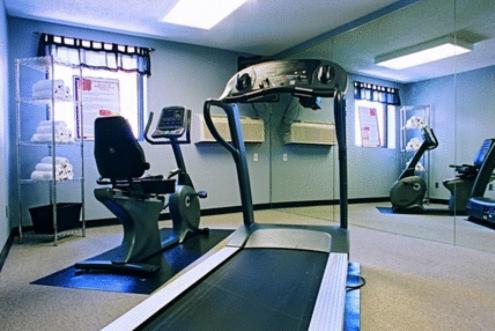 Americas Best Value Inn St. Louis / South photo 9