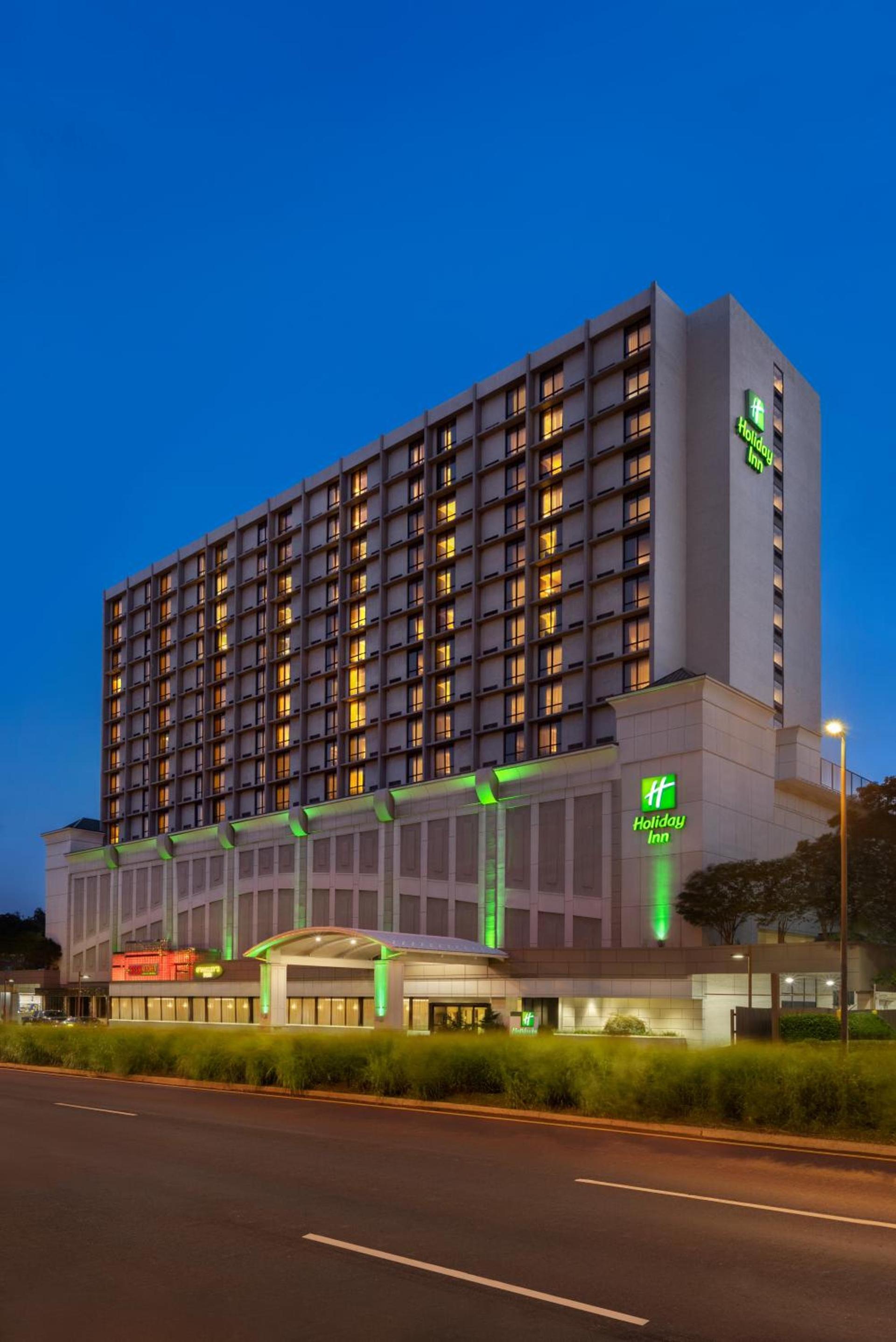 Holiday Inn National Airport/Crystal City by IHG photo 4