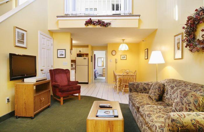 Misty Harbor Resort photo 2