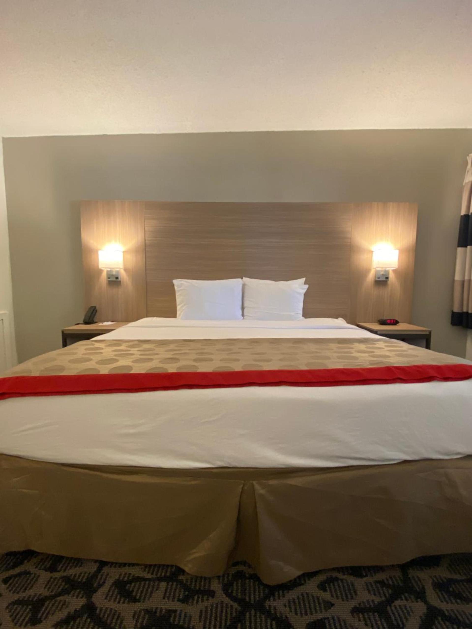 Ramada by Wyndham West Atlantic City photo 85