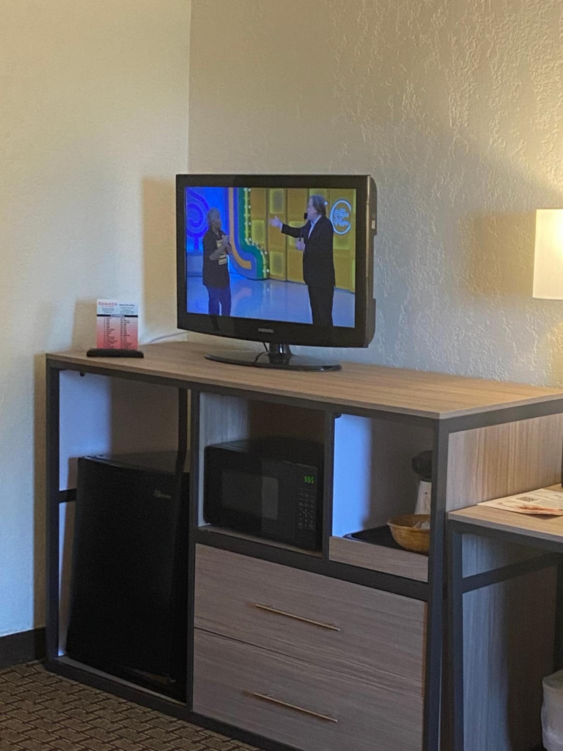 Ramada by Wyndham West Atlantic City photo 88