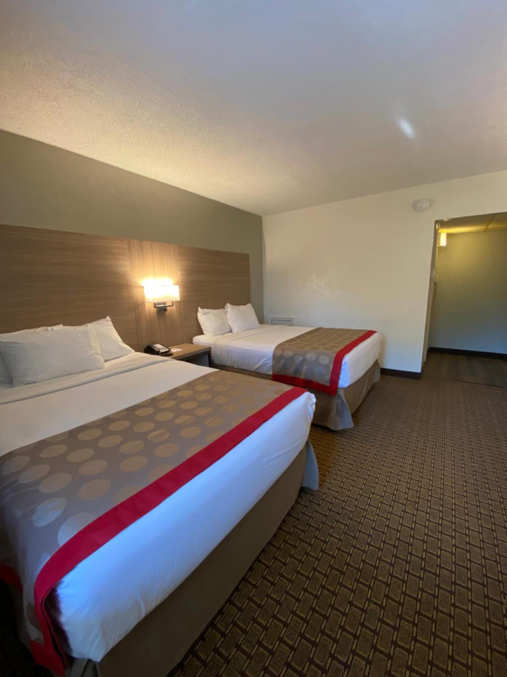 Ramada by Wyndham West Atlantic City photo 90