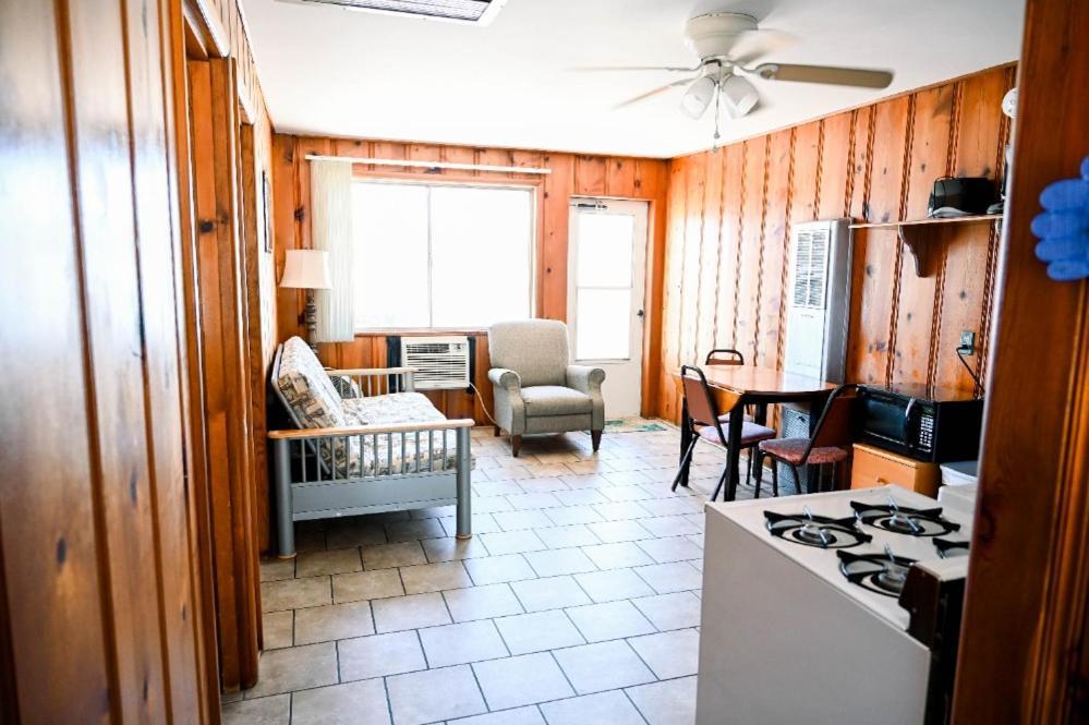 Lamplighter Resort photo 5