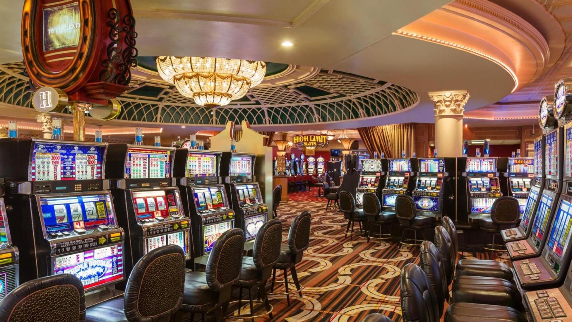 Horseshoe Bossier City Hotel & Casino - A Caesars Rewards Destination photo 13
