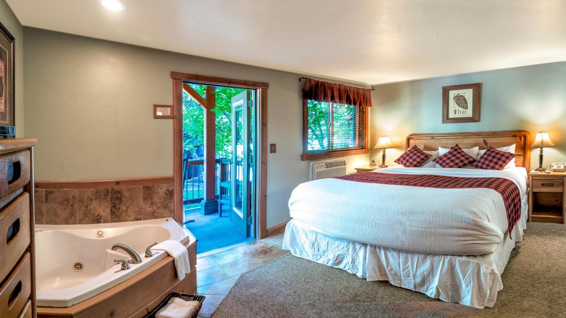 Callahan's Mountain Lodge photo 12