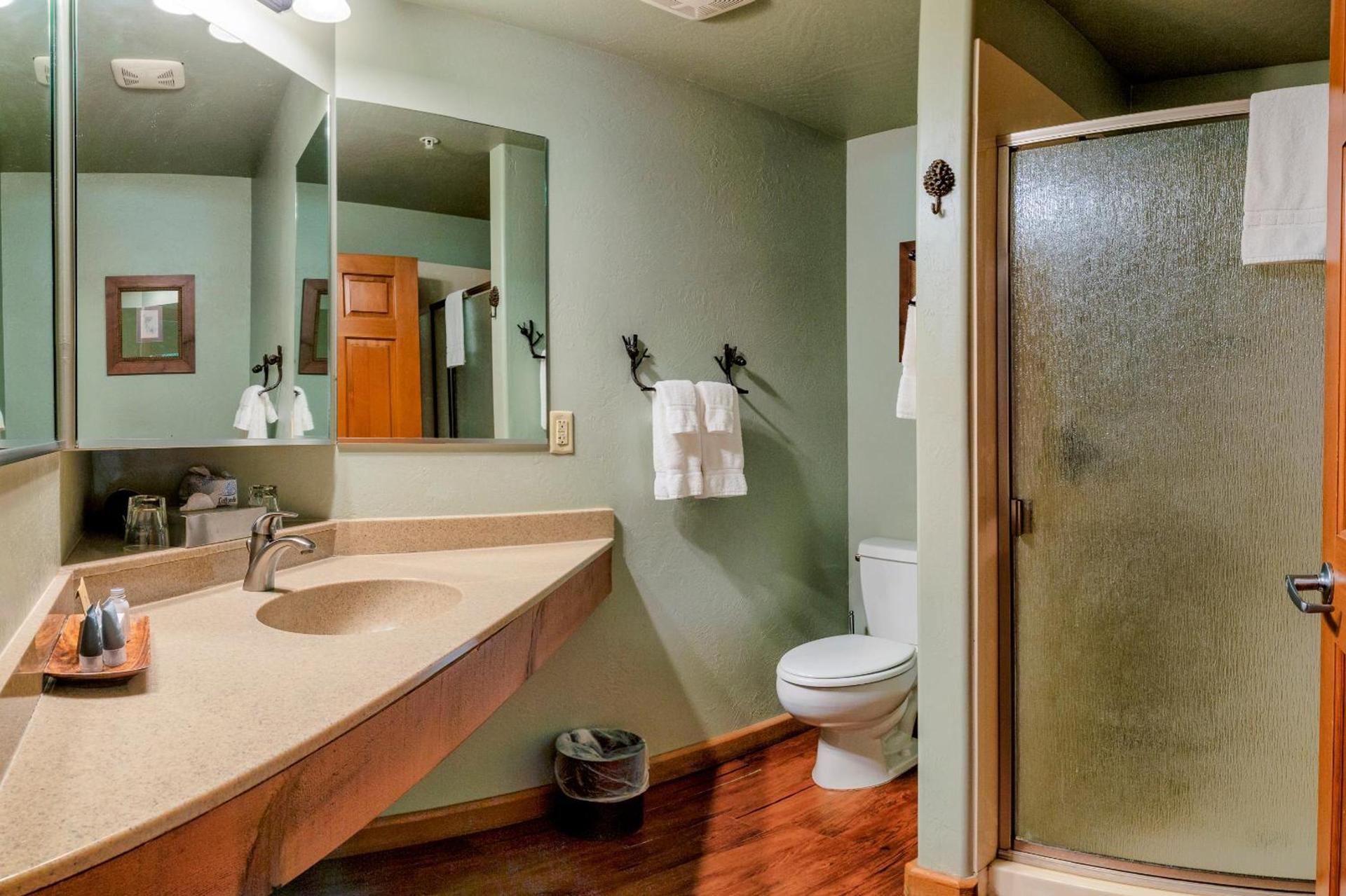 Callahan's Mountain Lodge photo 17