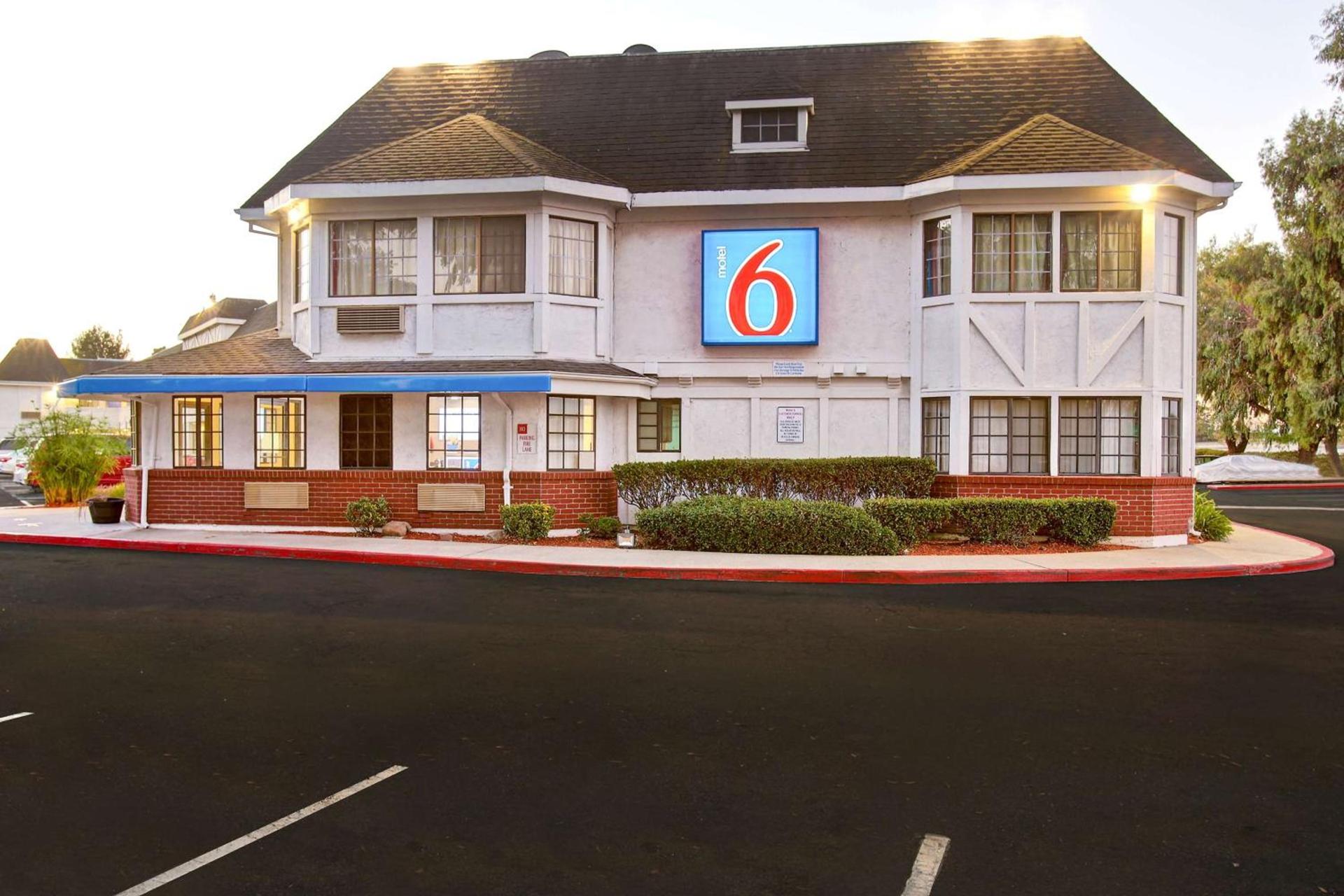 Motel 6-Fremont, CA - North photo 2