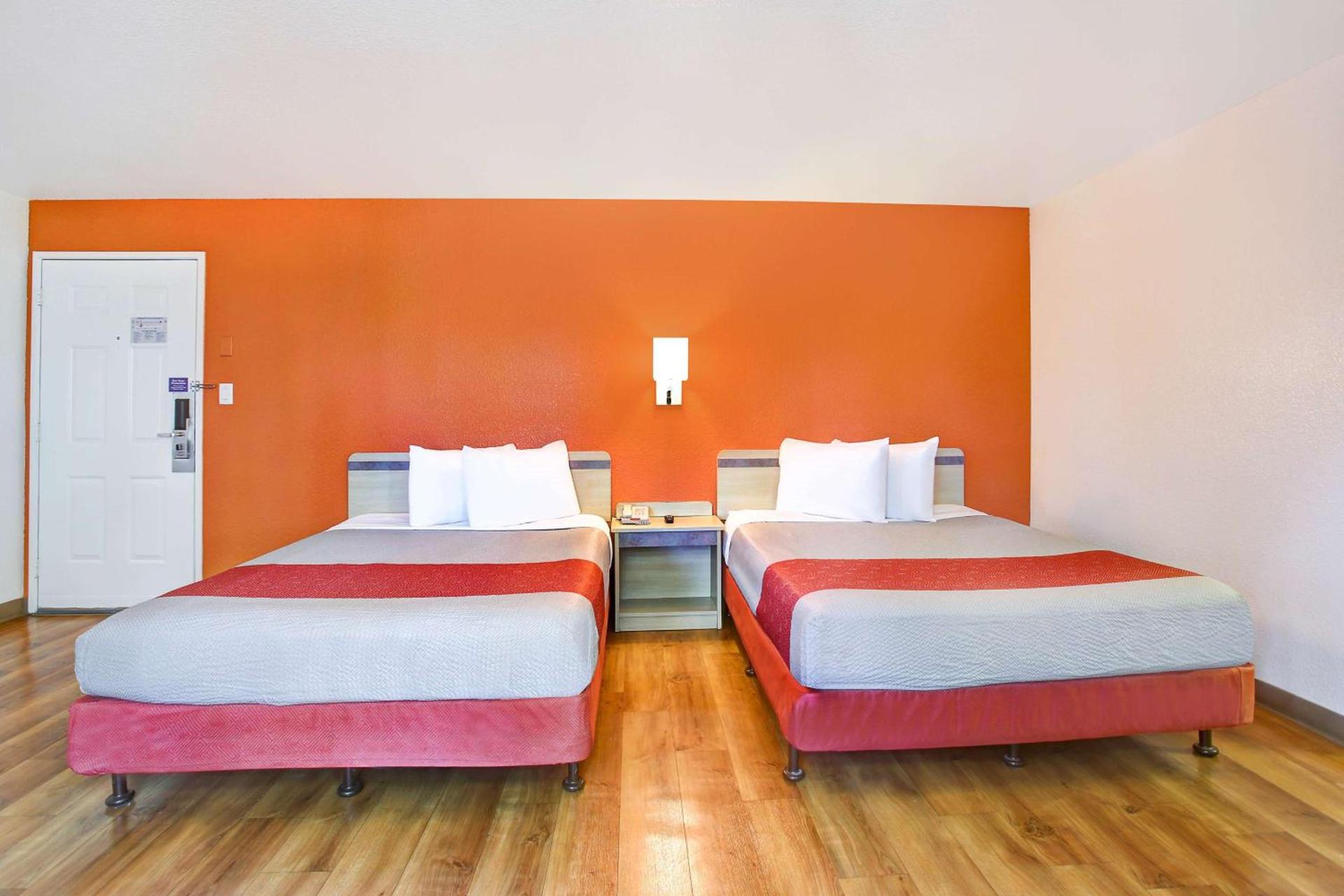 Motel 6-Fremont, CA - North photo 9