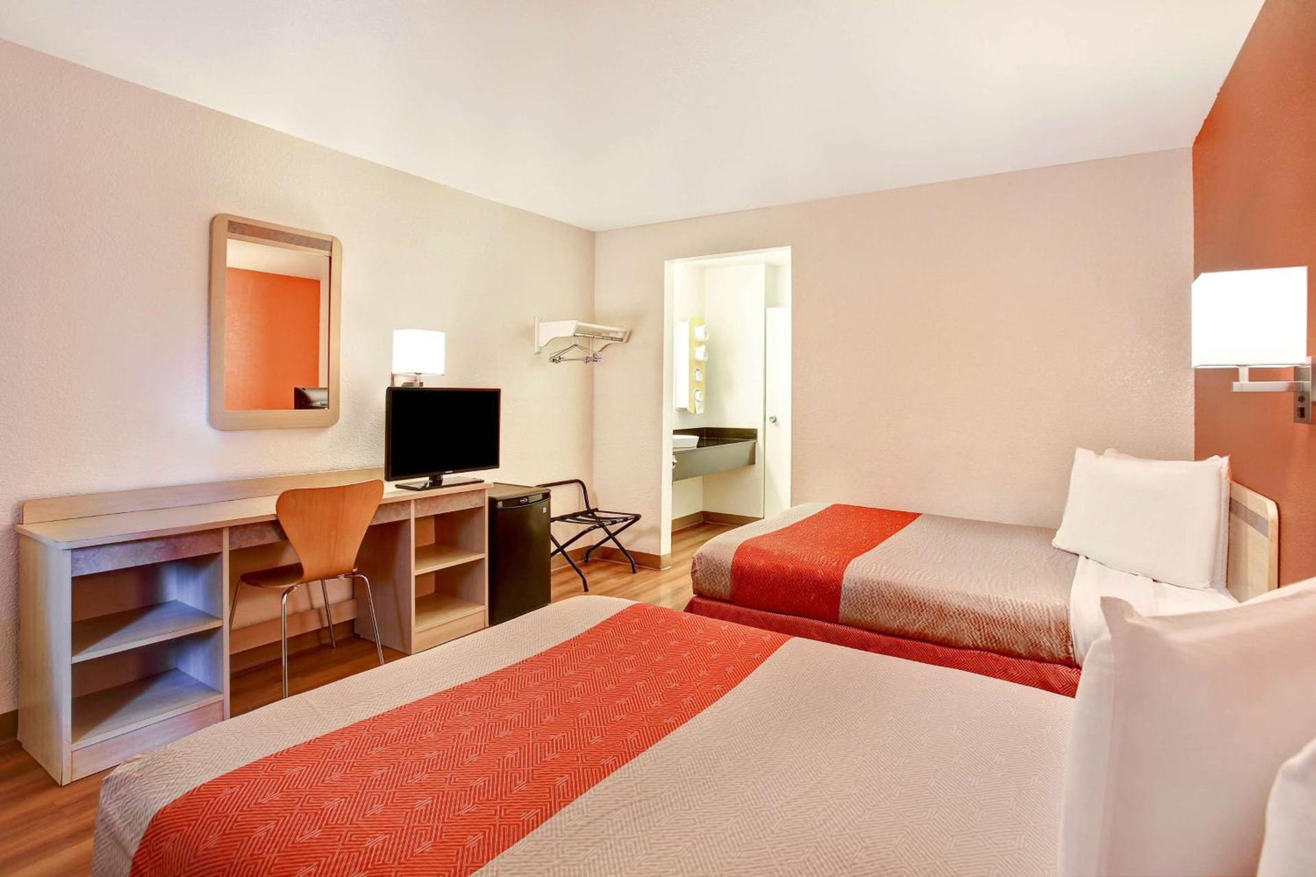 Motel 6-Fremont, CA - North photo 13