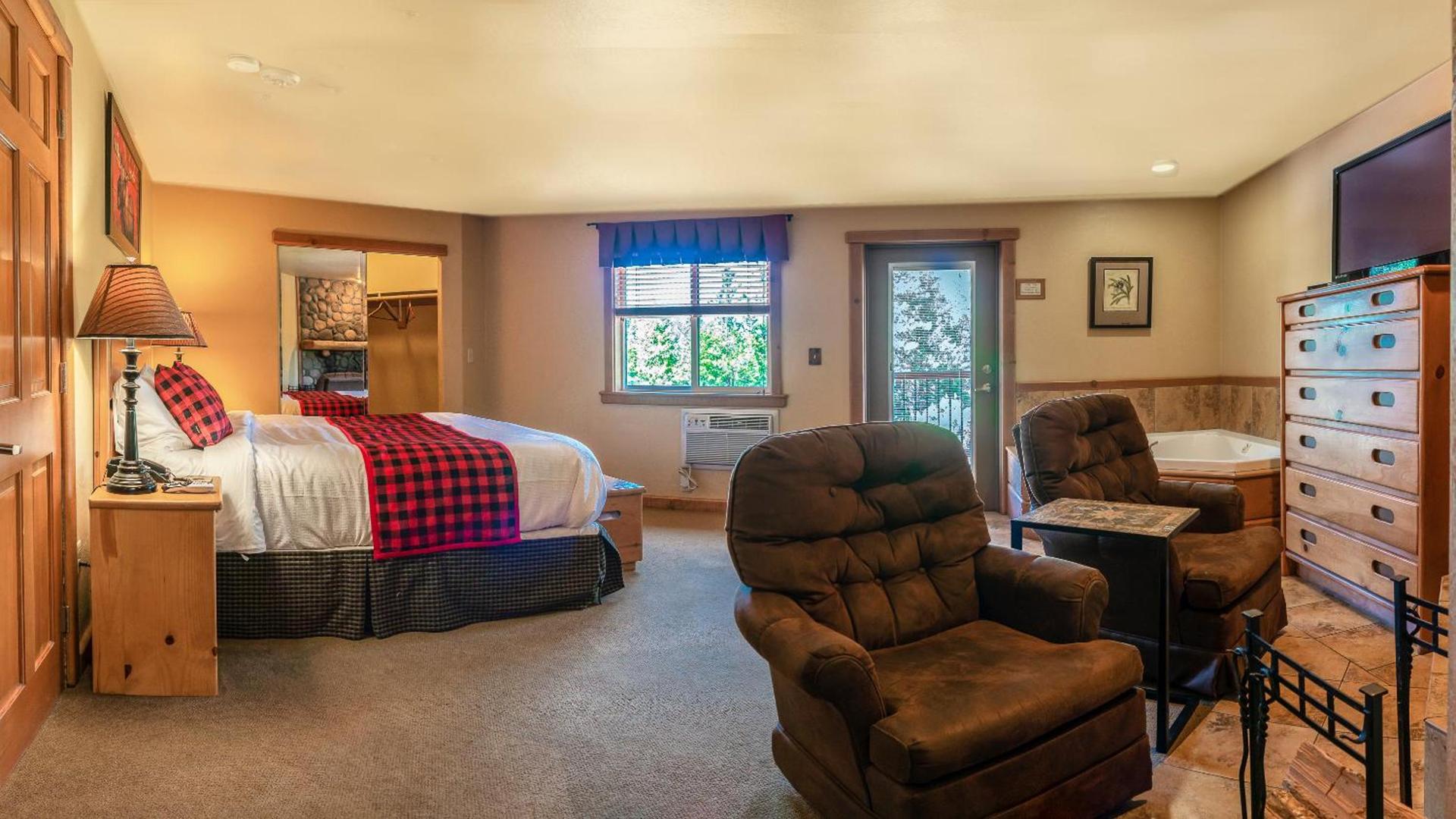 Callahan's Mountain Lodge photo 37