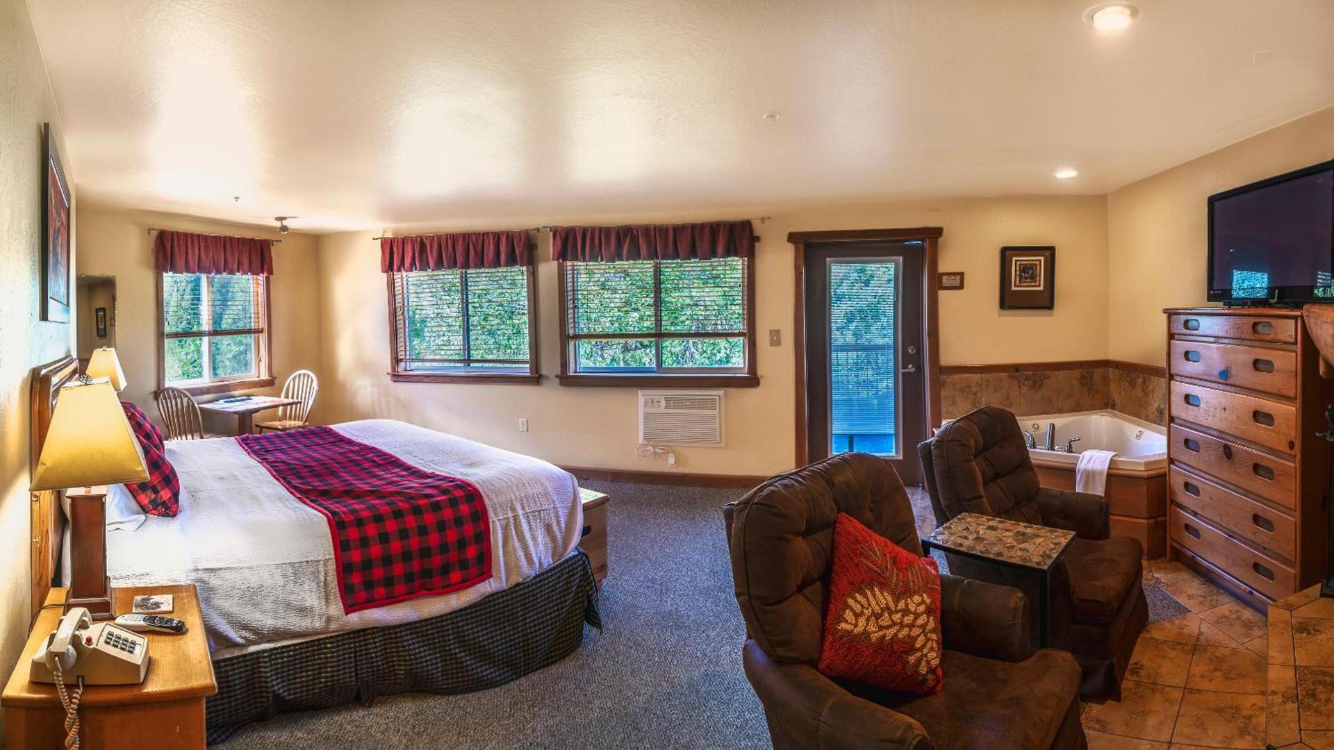 Callahan's Mountain Lodge photo 43
