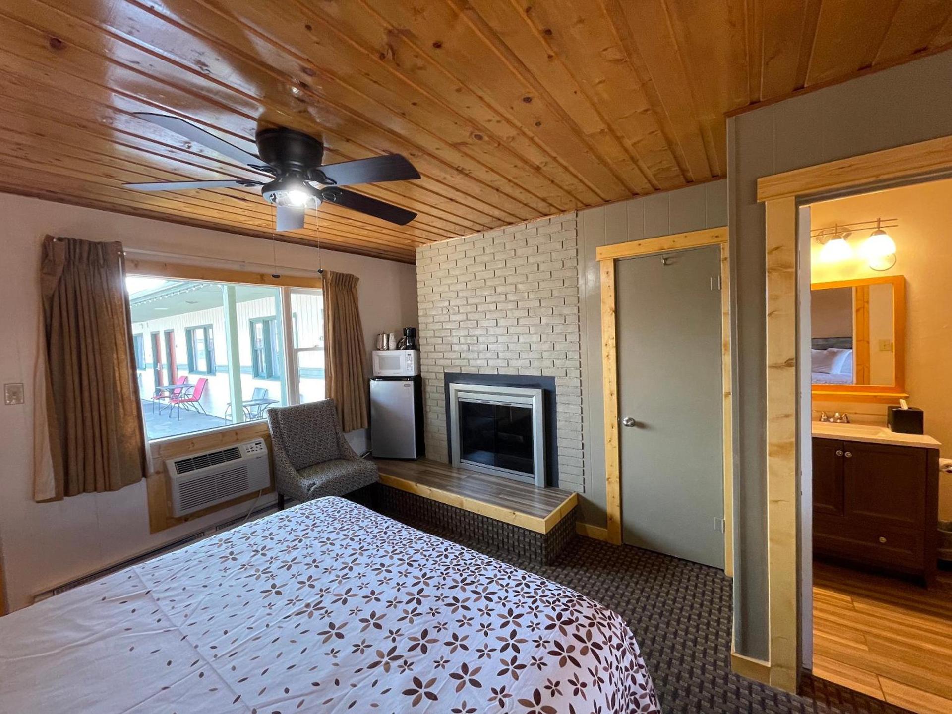 Estes Mountain Inn photo 84