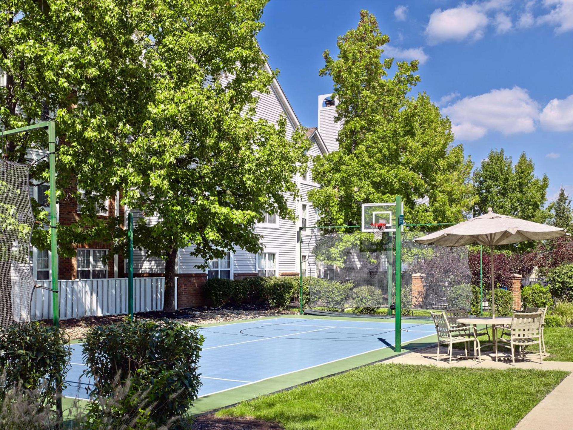 Sonesta Simply Suites Cleveland Westlake photo 19