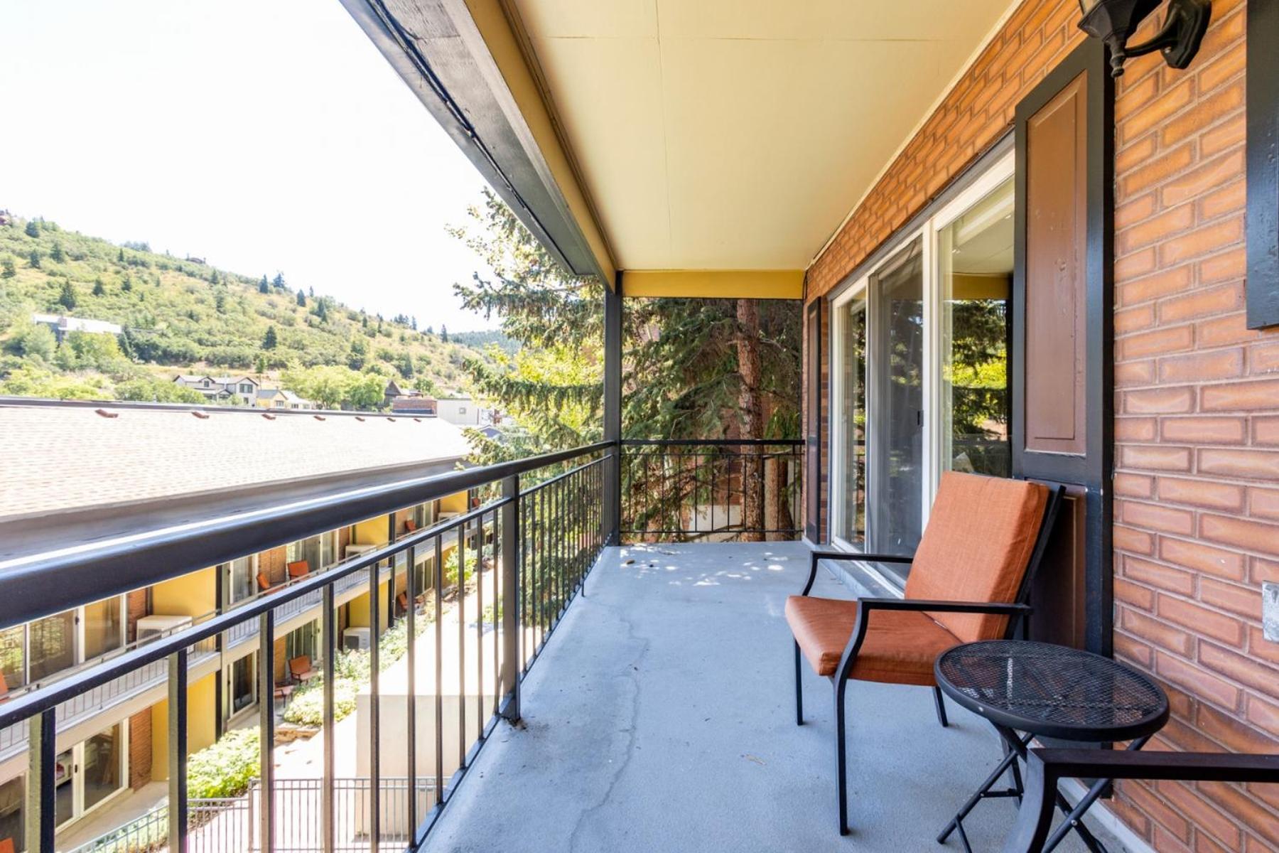Treasure Mountain Inn photo 49
