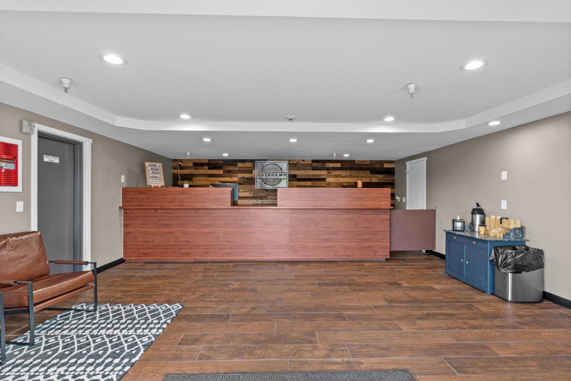 Basecamp Puyallup a Travelodge by Wyndham photo 8