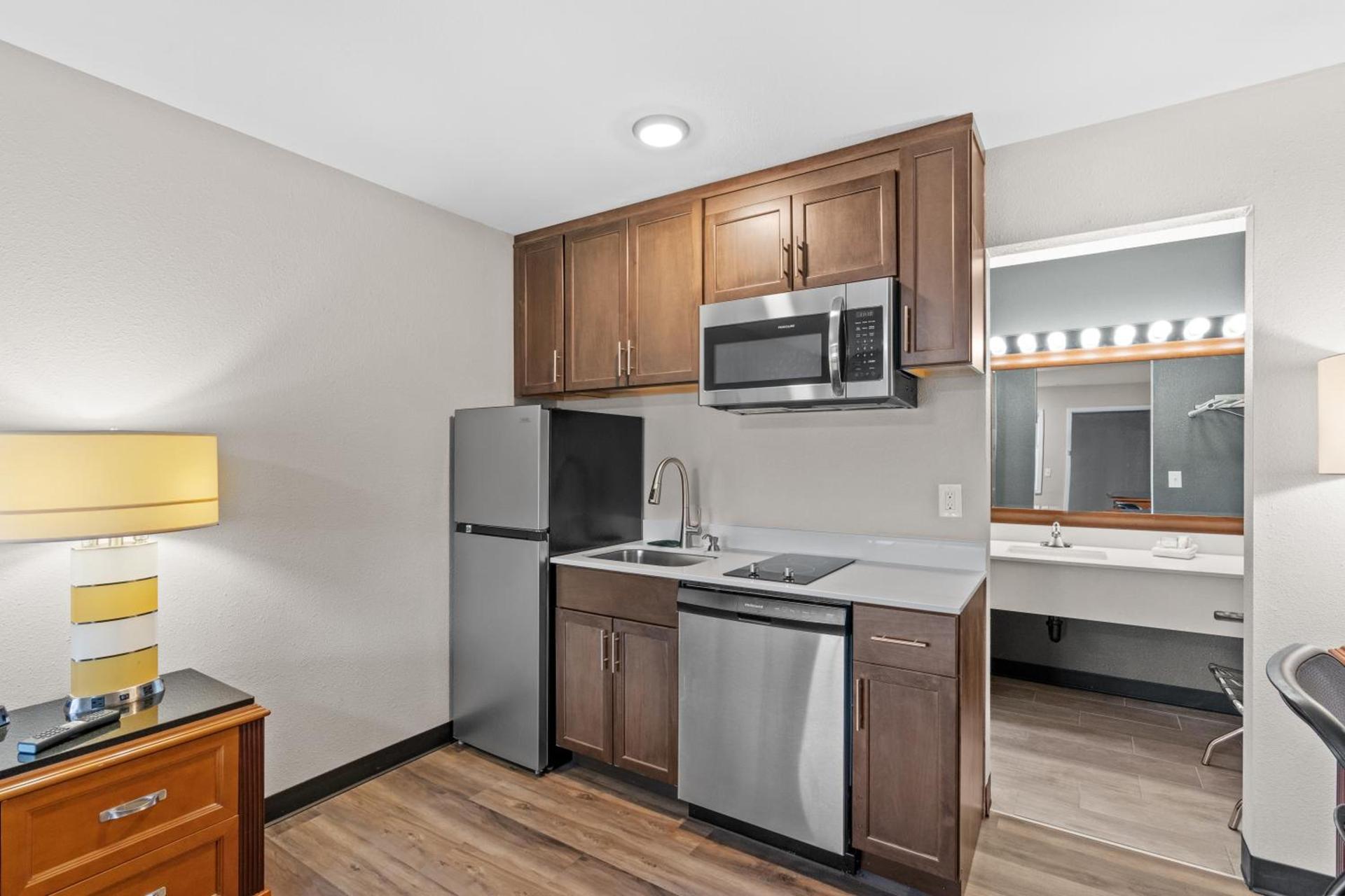 Basecamp Puyallup a Travelodge by Wyndham photo 32