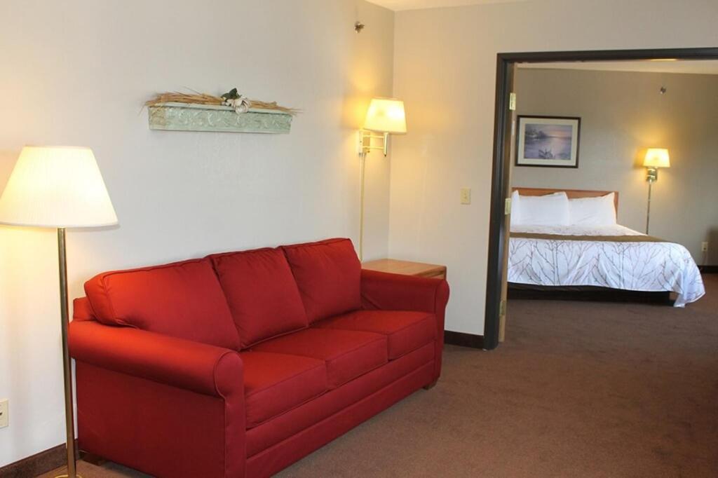 Edmore Inn photo 18