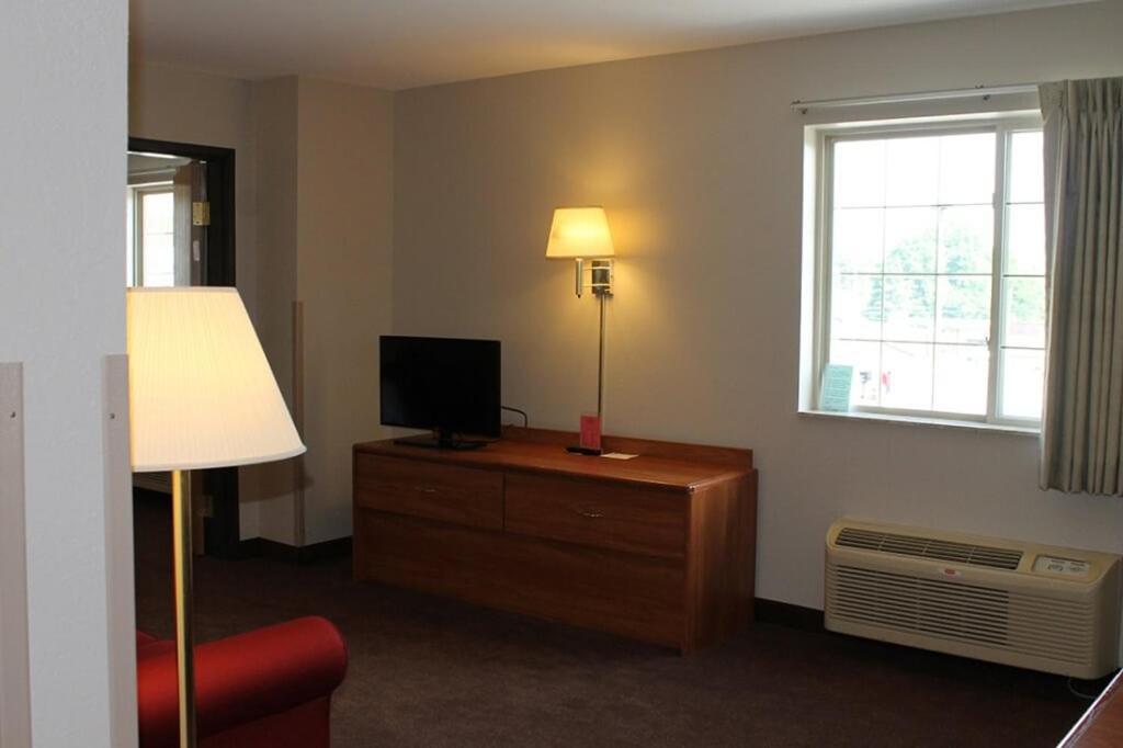 Edmore Inn photo 19
