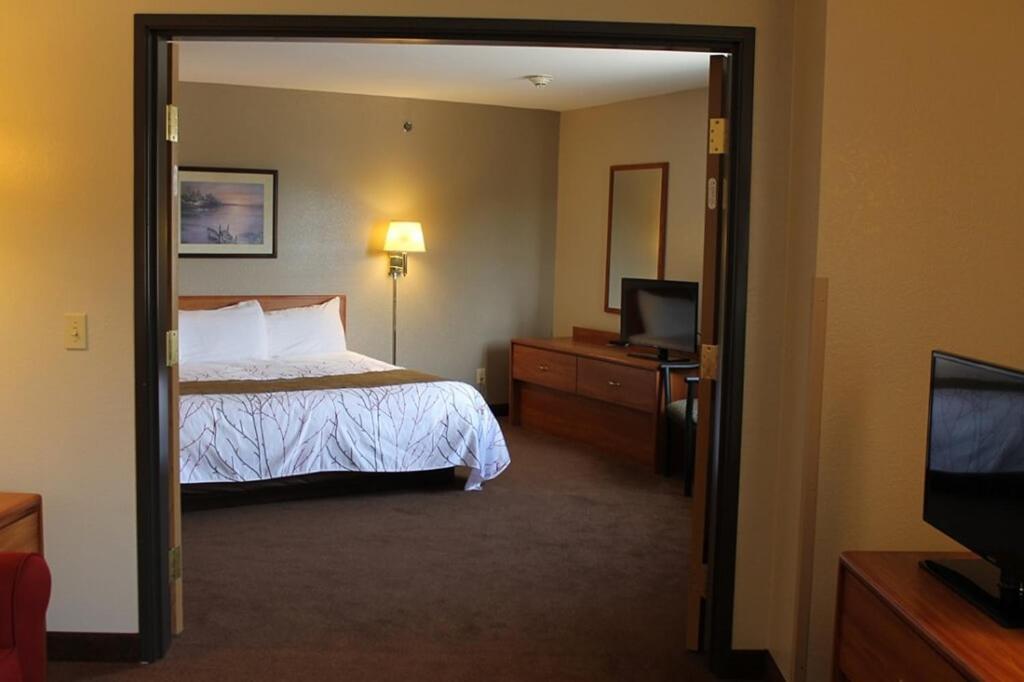Edmore Inn photo 21