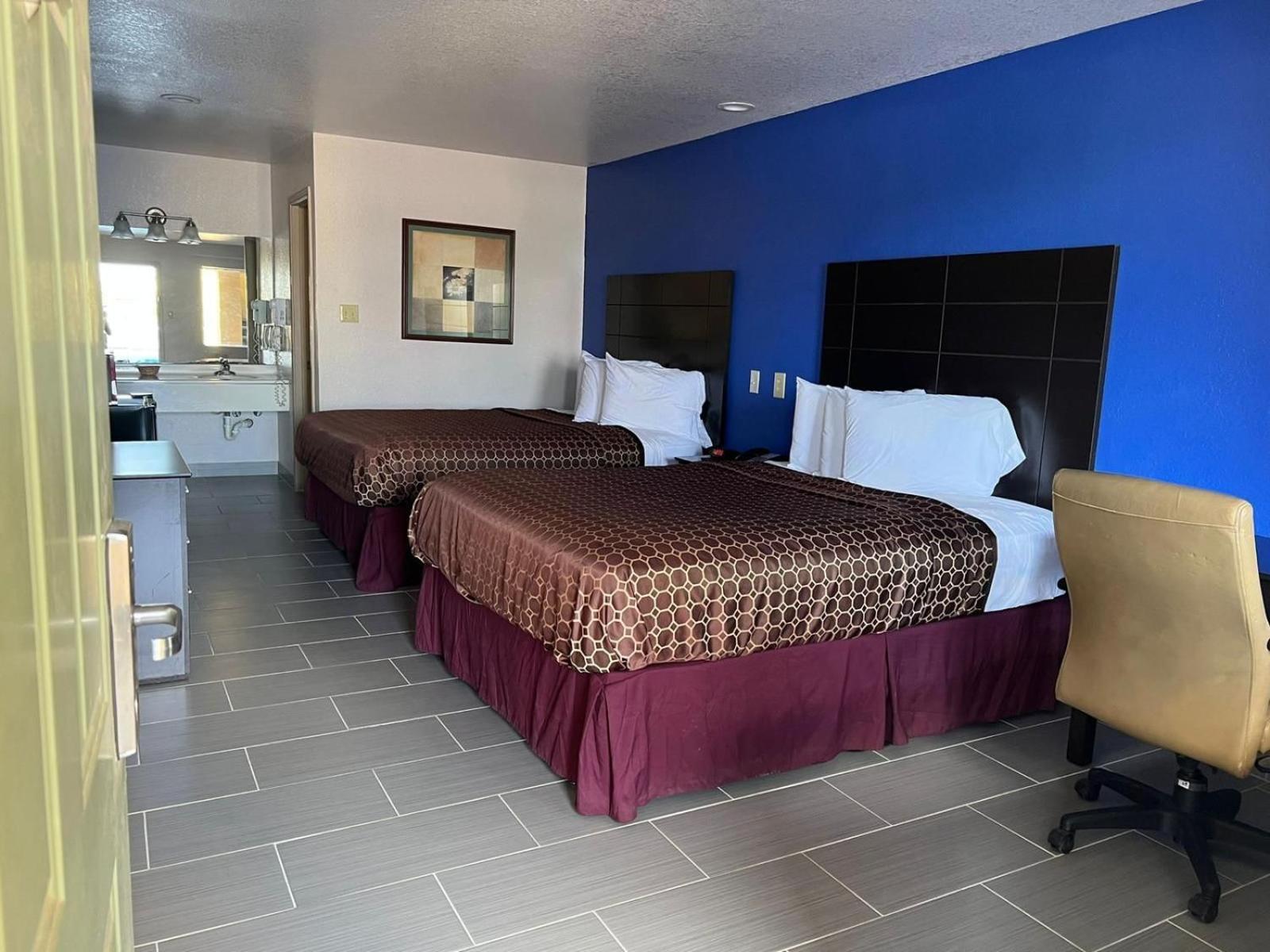 Country Hill Inn & Suite Eagle Pass photo 34