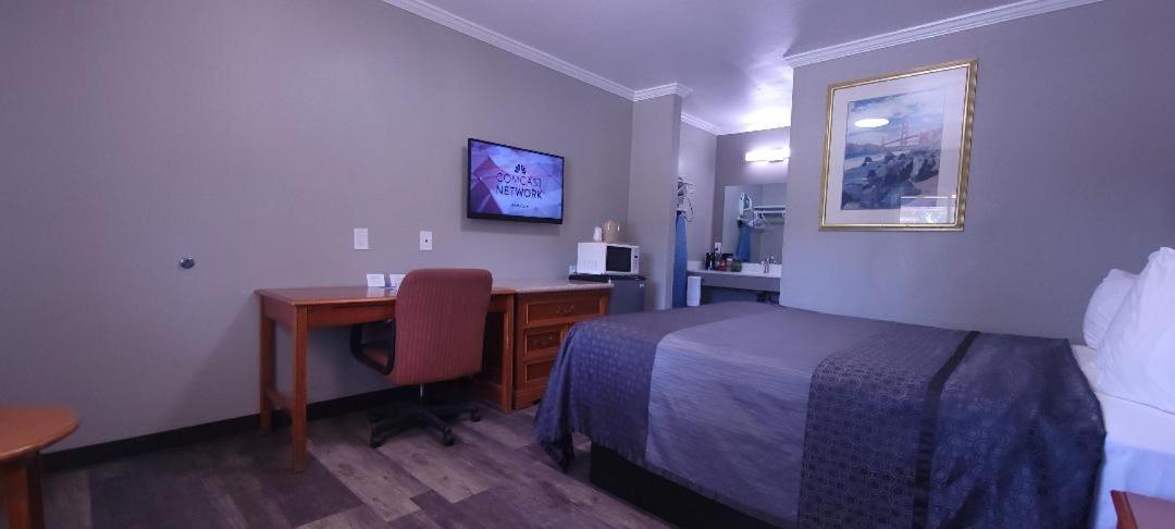 Sycamore Inn Chico University Area photo 15