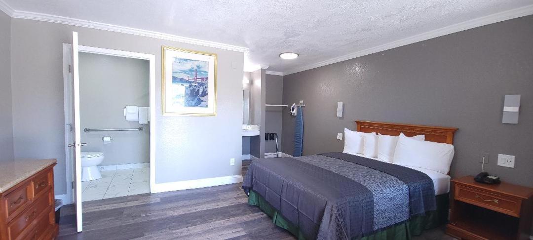 Sycamore Inn Chico University Area photo 39