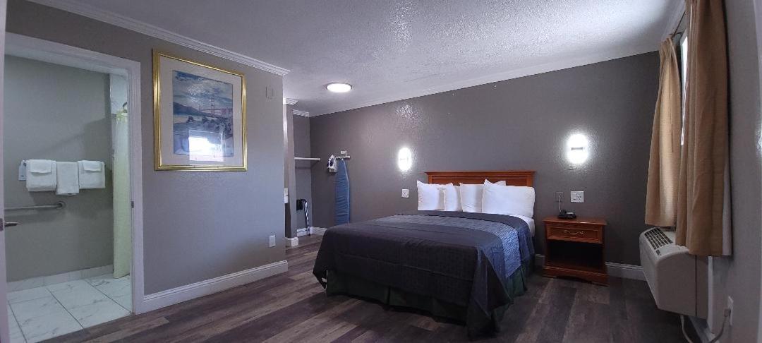 Sycamore Inn Chico University Area photo 43