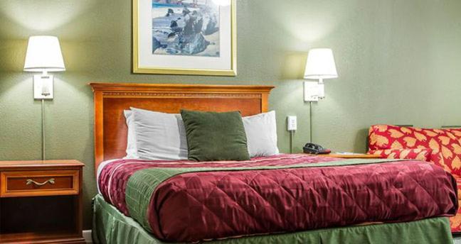 Sycamore Inn Chico University Area photo 52