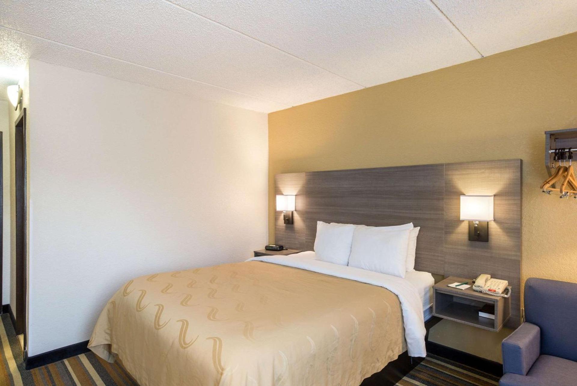 Quality Inn Albany Colonie photo 13